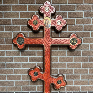 Деревянный крест