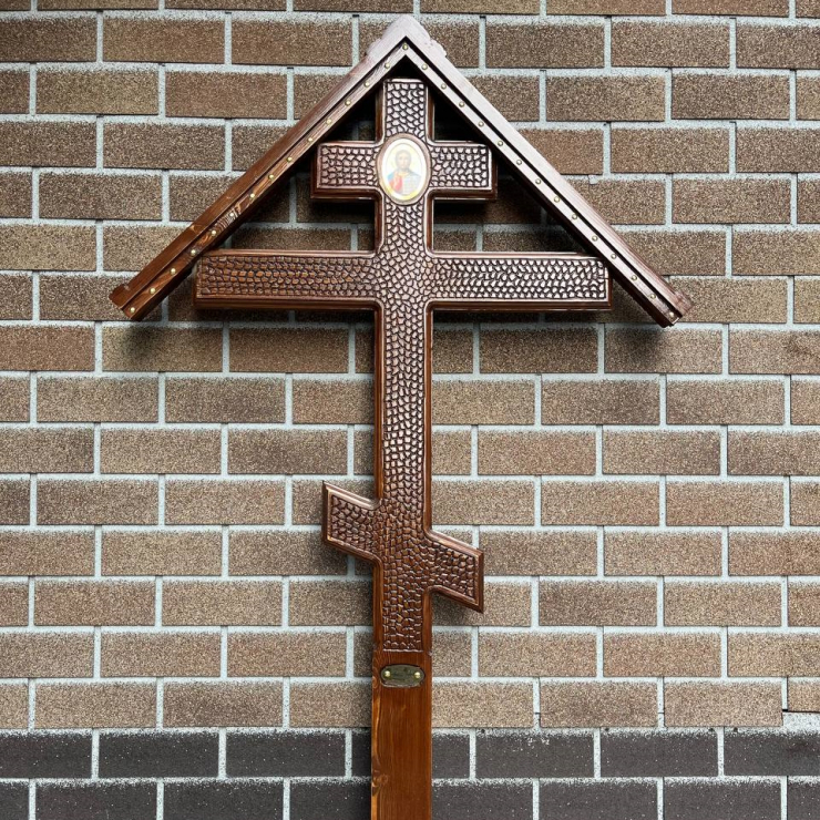 Деревянный крест
