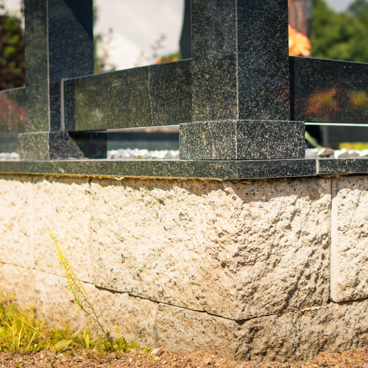 Установка мемориальных комплексов